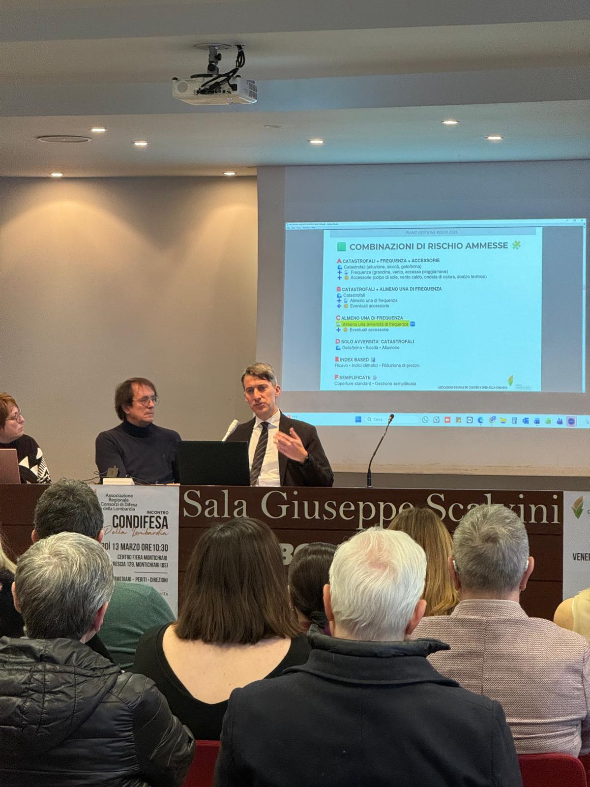 GUARDO LE FOTO DELLA GIORNATA